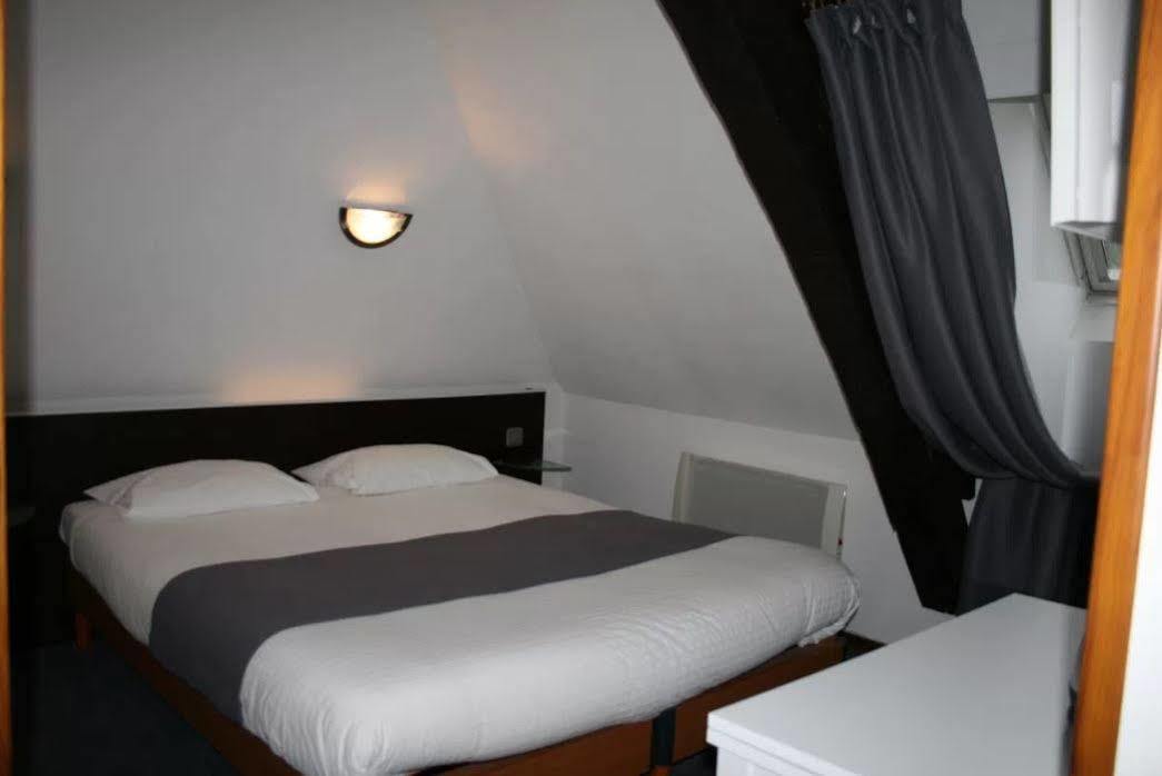 Hotel Le Tronçais 3*