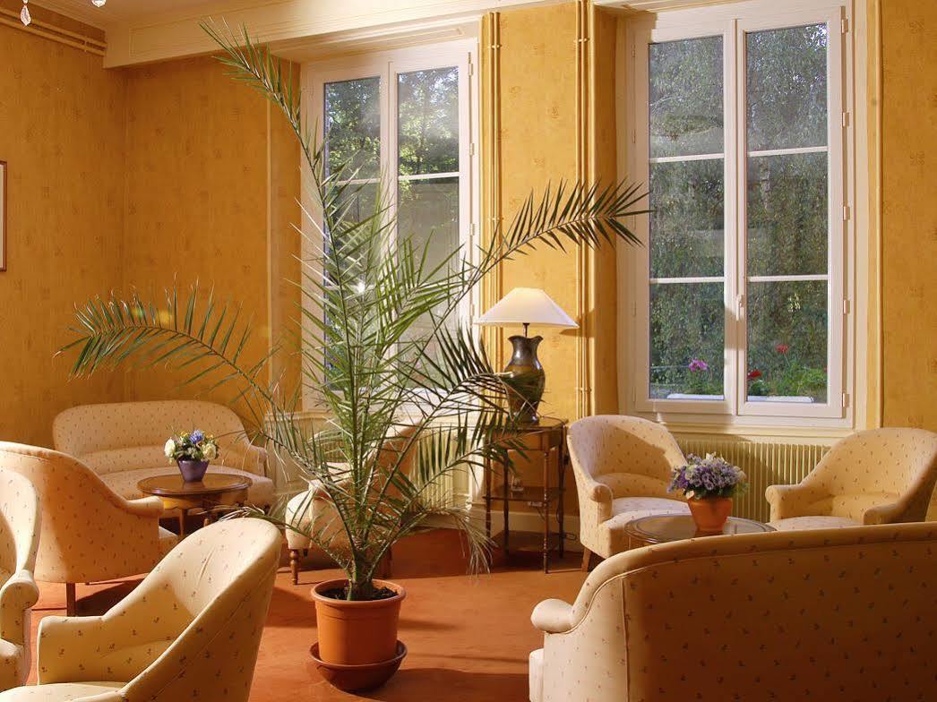 Le Troncais Hotel 3*